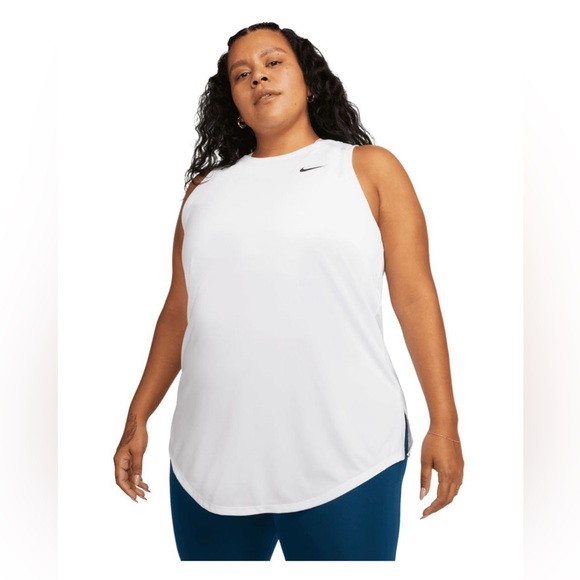 Nike Women's Plus Size 0X Dri-FIT Legend Rlgd LBR Tank - Picture 4 of 4
